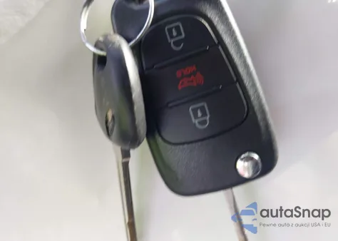 2013 Kia Soul + from USA, damaged, VIN KNDJT2A68D7482370